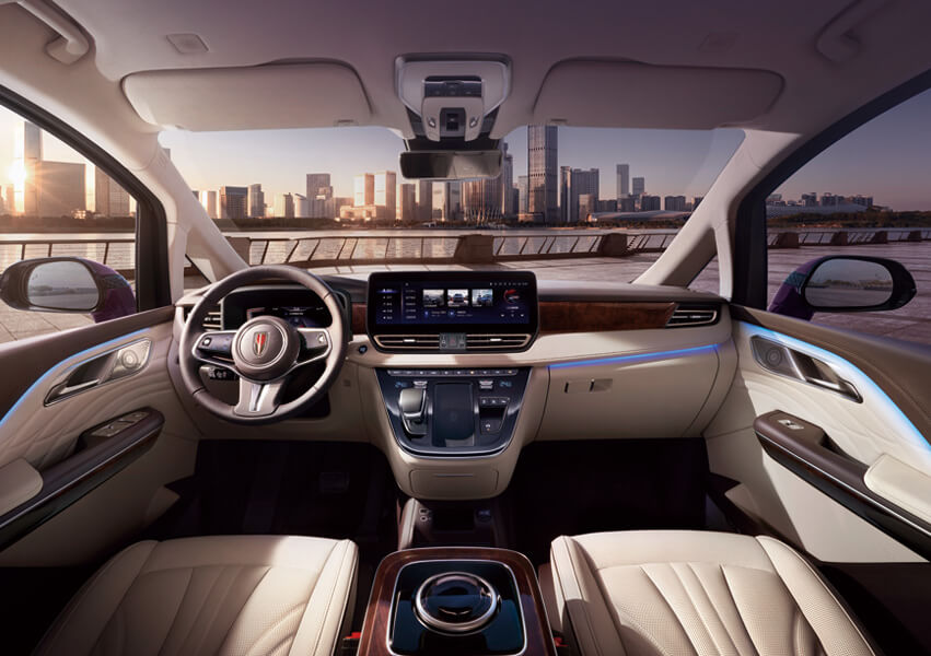 HONGQI HQ9 — interior detail 1