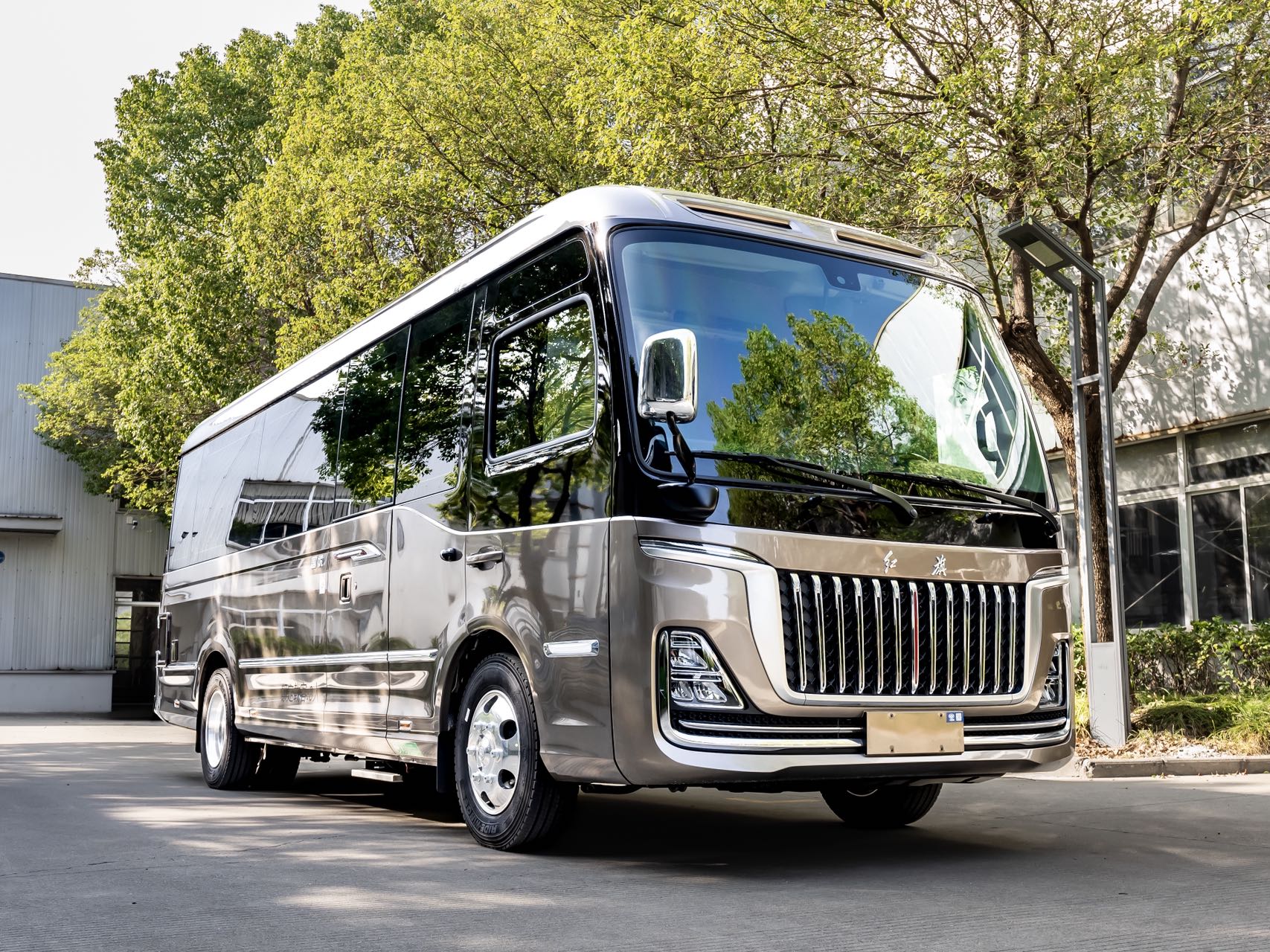 Hongqi Guoyue exterior — customer customization reference